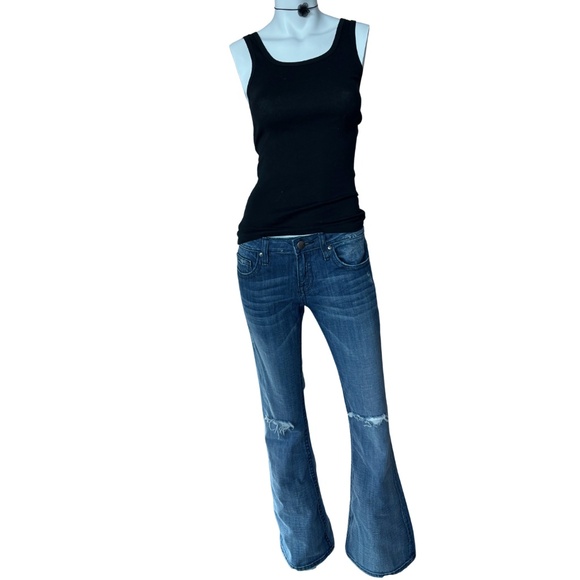 Vigoss Studio Collectible Vintage Y2K Mid-Rise Flare Jeans Distressed Size 11/12 - Picture 1 of 8